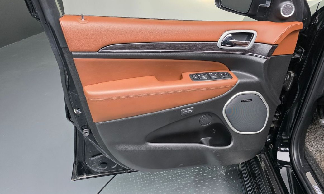 Jeep Cherokee 3.6 Summit, 2021
