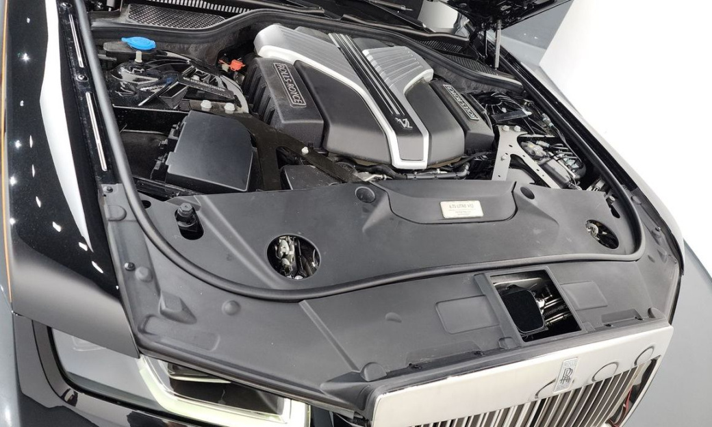 Rolls-Royce Ghost 6.7 EWB V12, 2024