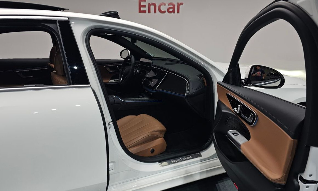 Mercedes-Benz E-Class E200 Avantgarde, 2025