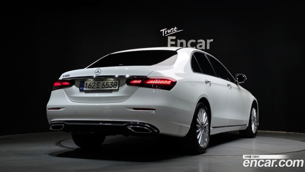 Mercedes-Benz E-Class E250 Exclusive, 2022