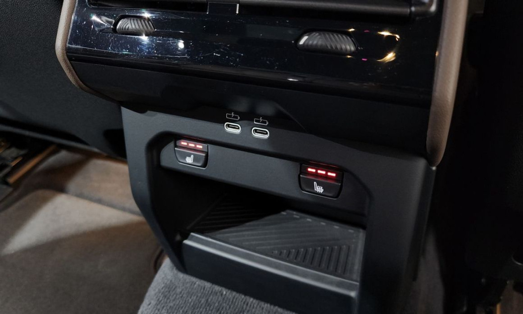 BMW 5-Series 520i M Sport, 2024