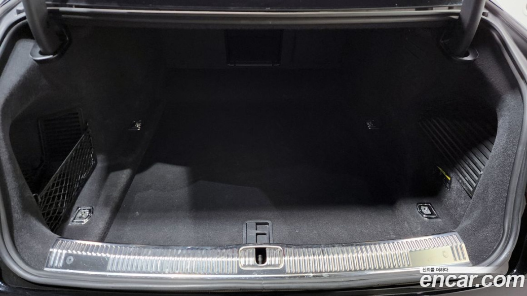 Audi A8 55 TFSI Quattro Premium LWB, 2022