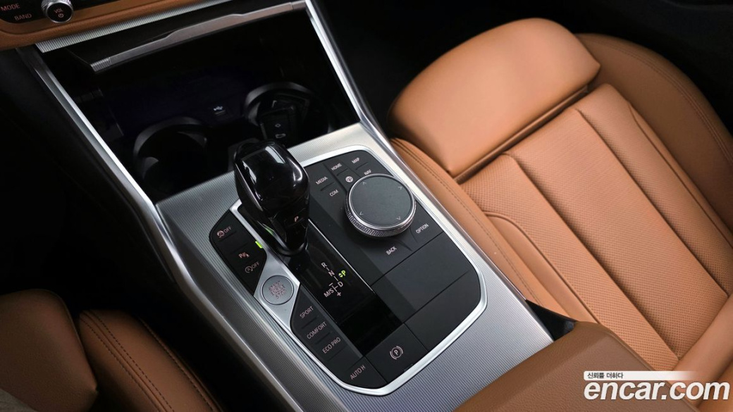 BMW 3-Series 320i M Sport, 2022