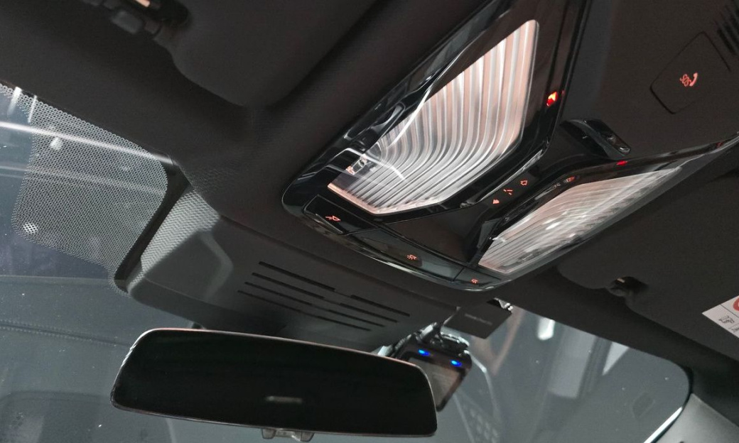 BMW X6 xDrive40i M Sport, 2025