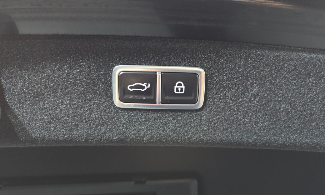 Genesis G80 Gasoline 2.5 Turbo 2WD, 2025