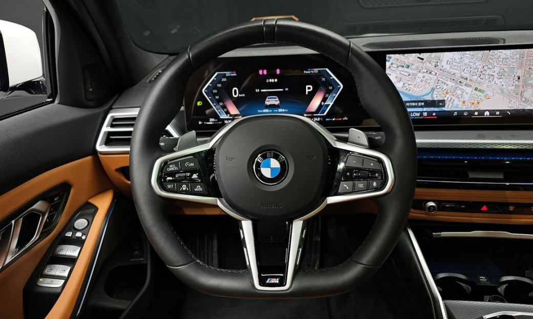 BMW 3-Series 320i M Sport, 2025