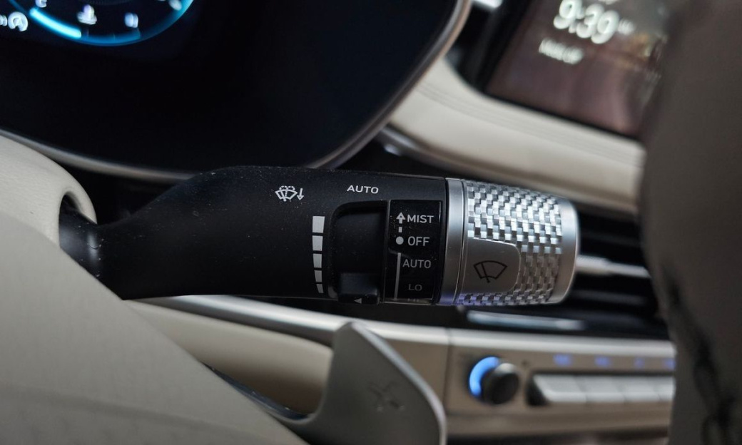 Genesis G70 Gasoline 2.5T 4WD, 2025