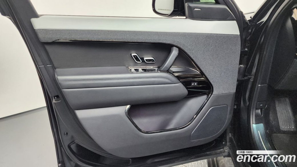 Land Rover Range Rover Sport P360 Autobiography, 2023