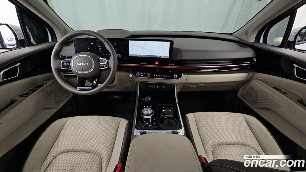 Kia Carnival 9-Seater Hi Limousine, 2025