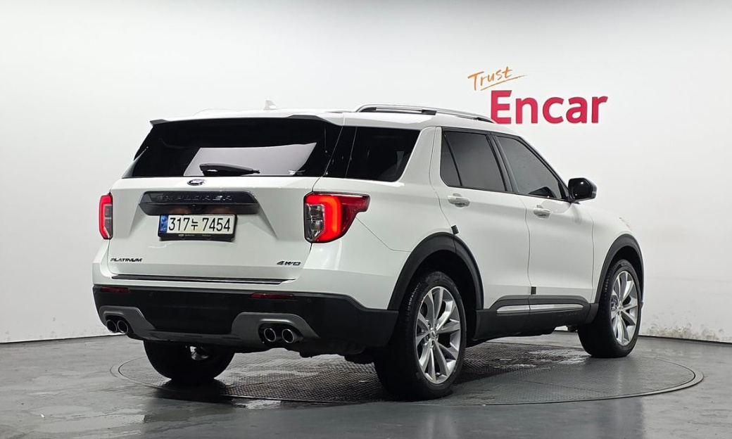 Ford Explorer 3.0 Platinum 4WD, 2022