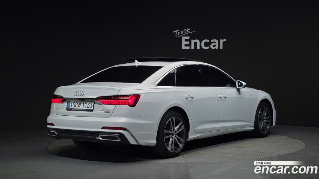 Audi A6 45 TFSI Quattro Premium, 2023