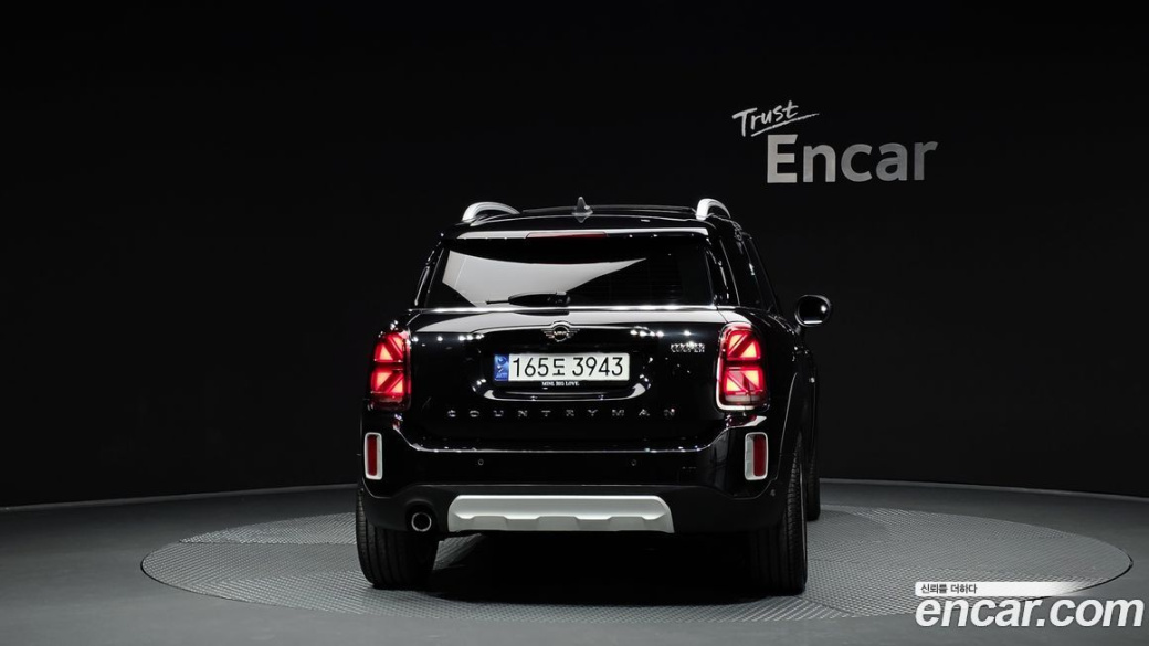 Mini Countryman Classic Plus Launch Pack, 2023
