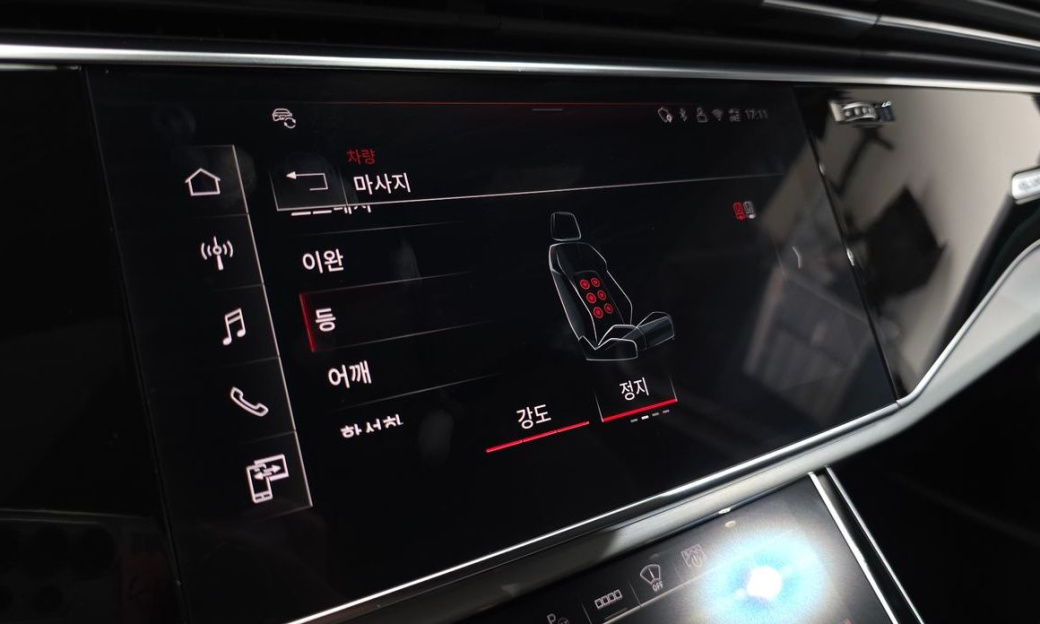 Audi Q7 55 TFSI Quattro Premium, 2025