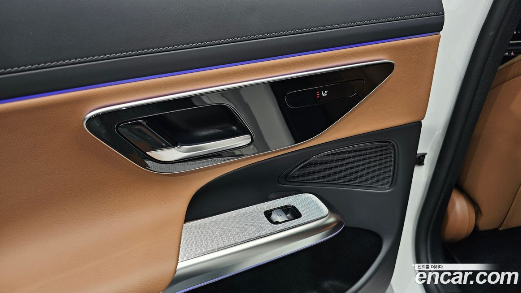 Mercedes-Benz E-Class E200 Avantgarde, 2024