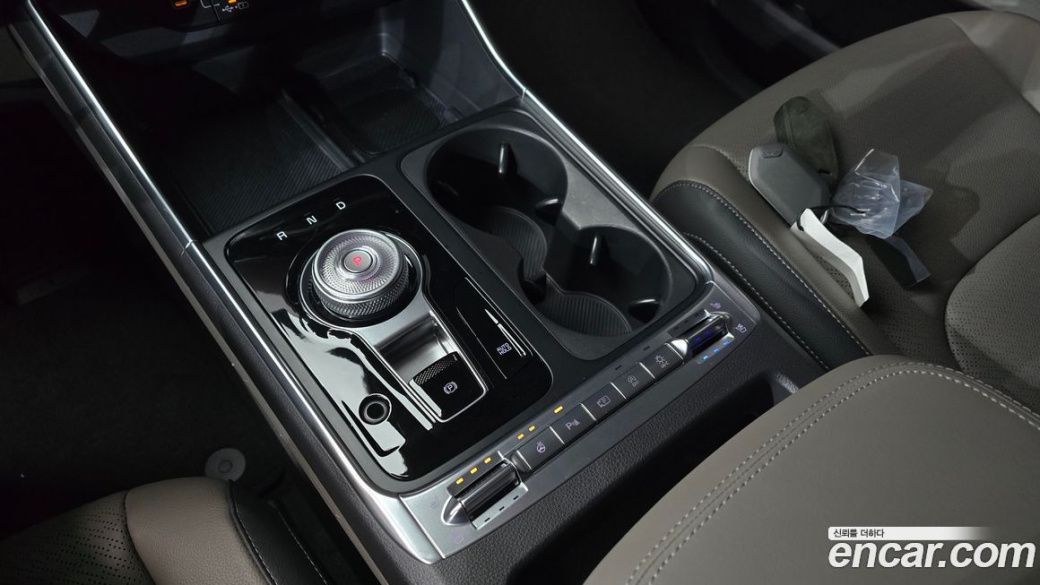 Kia Carnival 7-Seater Noblesse, 2025