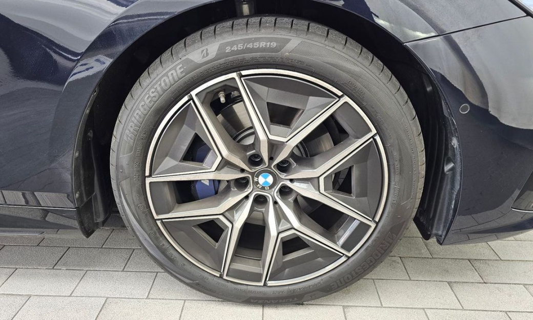 BMW 5-Series 520i M Sport, 2026