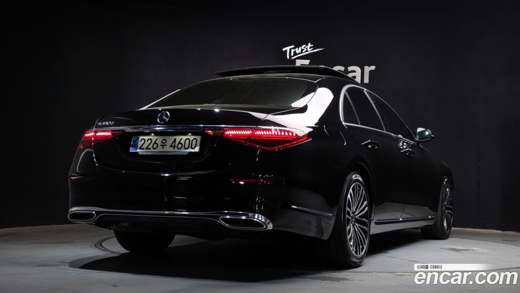 Mercedes-Benz S-Class S350 d, 2022