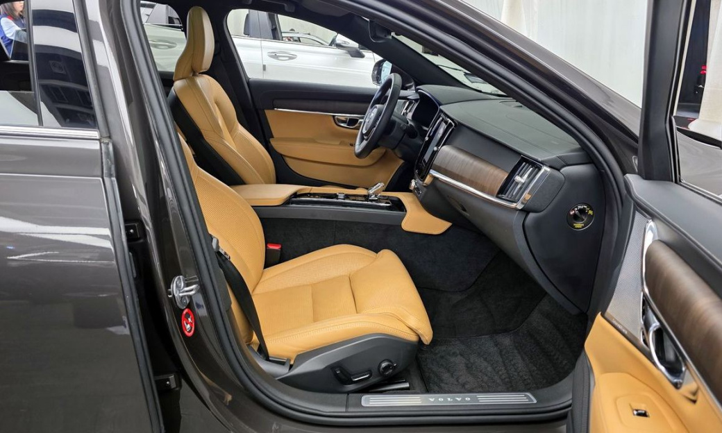 Volvo S90 B6 AWD Ultimate Bright, 2023
