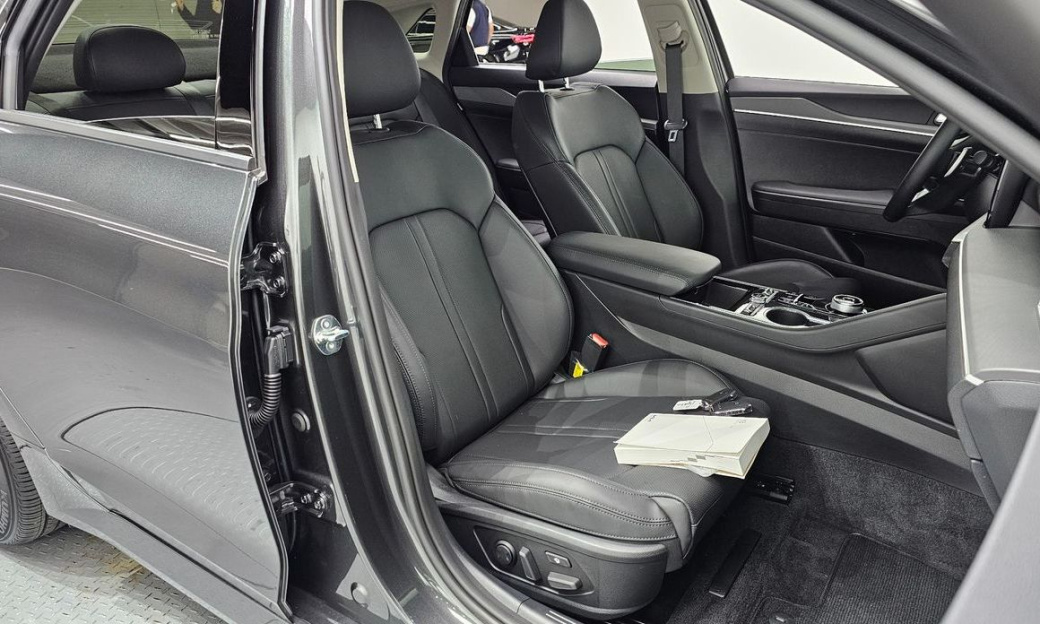 Kia K5 2.0, 2023