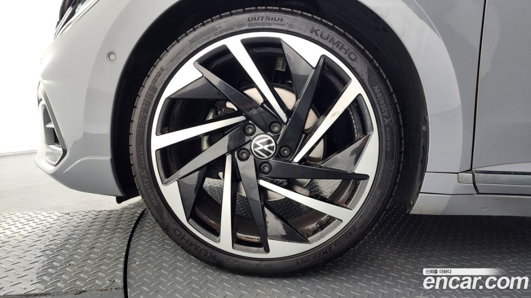 Volkswagen Arteon 2.0 TDI R-LIINE 4Motion, 2022