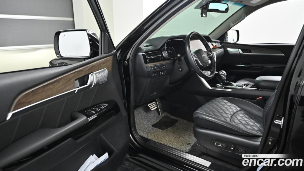Kia Mohave Diesel 3.0 4WD 6-Seater, 2022