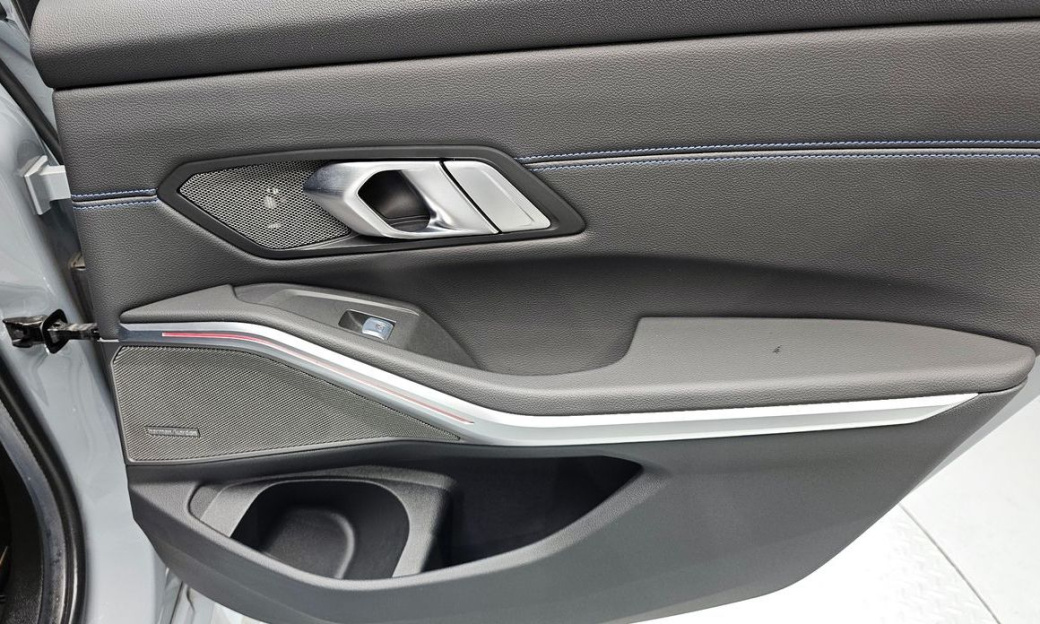 BMW 3-Series M340i, 2023