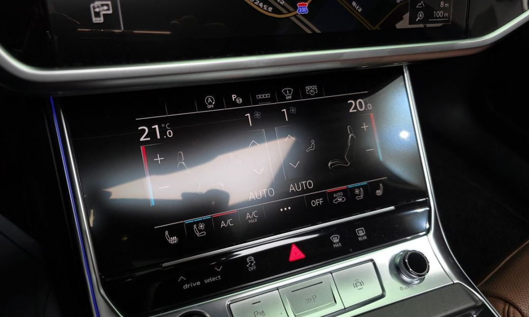 Audi A6 45 TFSI Quattro Premium, 2023