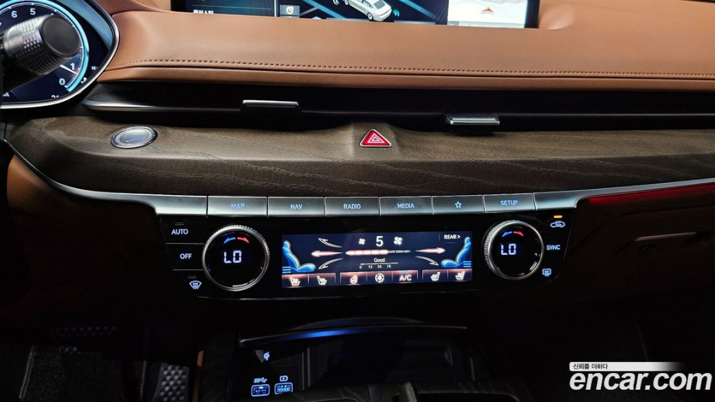 Genesis G80 Gasoline 2.5 Turbo AWD, 2024