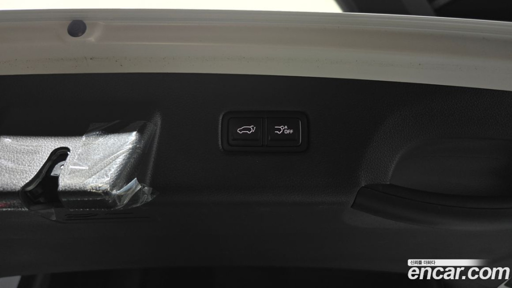 Kia Carnival 9-Seater Noblesse, 2023