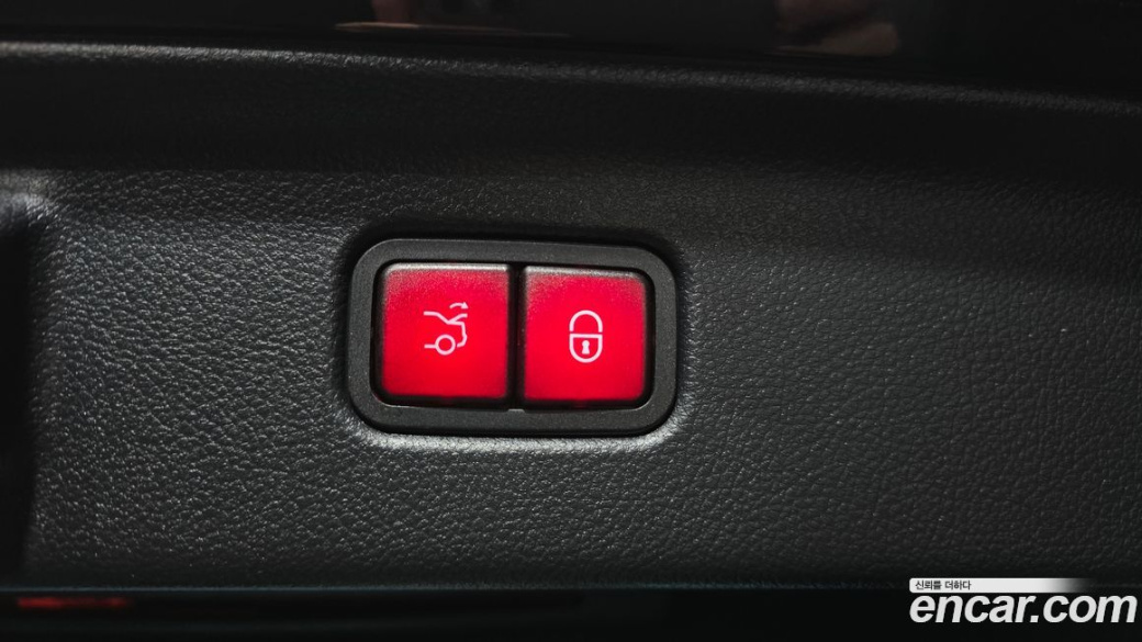 Mercedes-Benz S-Class S500L 4MATIC, 2026