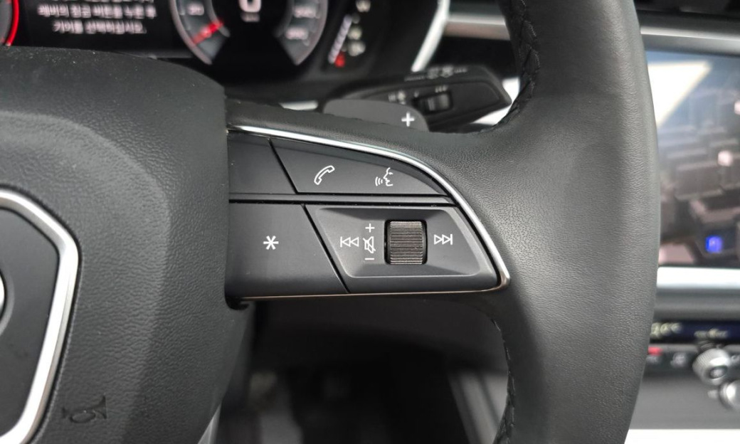 Audi Q3 40 TFSI Quattro Premium, 2025