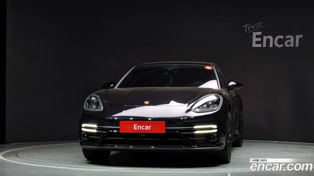 Porsche Panamera 4.0 GTS, 2023