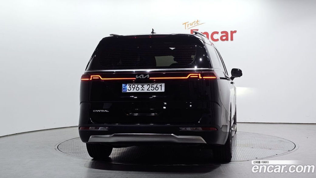 Kia Carnival 9-Seater Noblesse, 2023