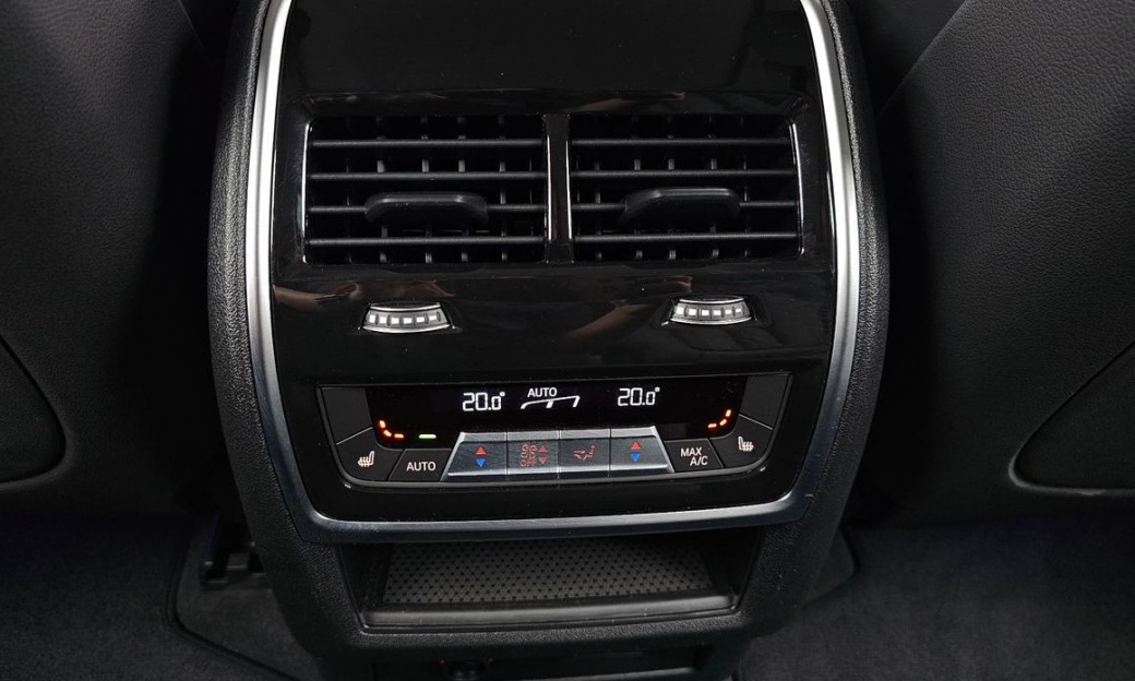 BMW X5 xDrive 40i xLine, 2024