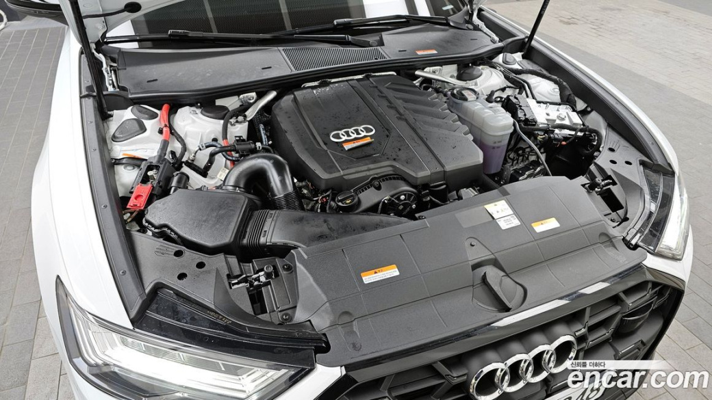 Audi A6 45 TFSI Premium, 2025