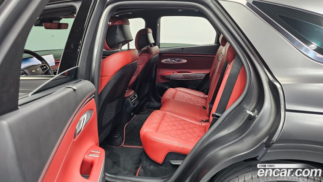 Genesis GV70 2.5T Gasoline 2WD, 2025