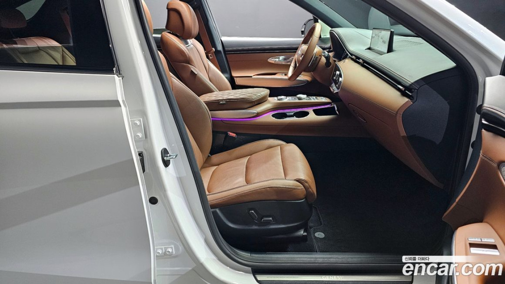Genesis GV70 2.5T Gasoline 2WD, 2023