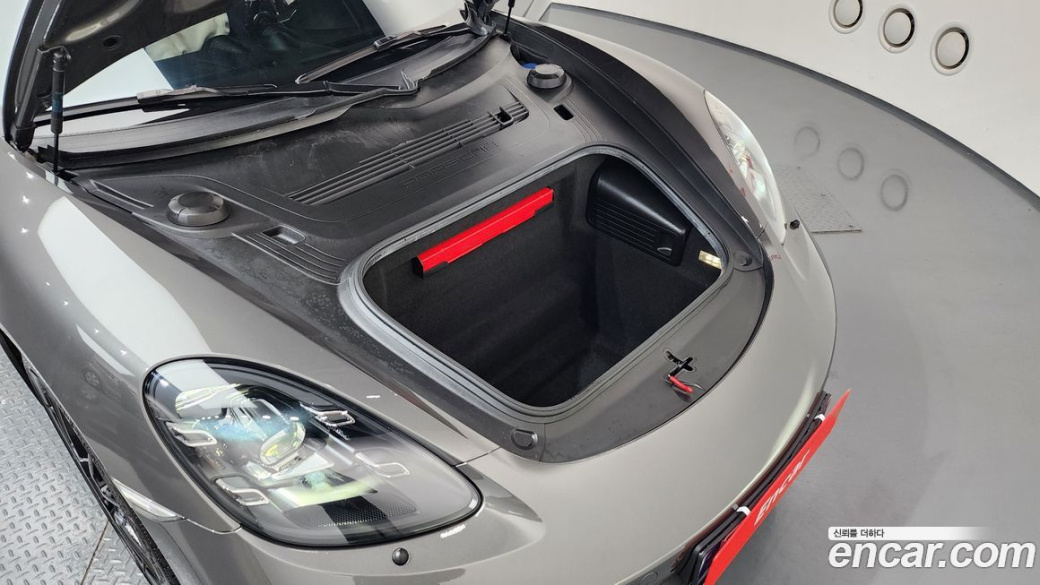 Porsche 718 4.0 GTS, 2022