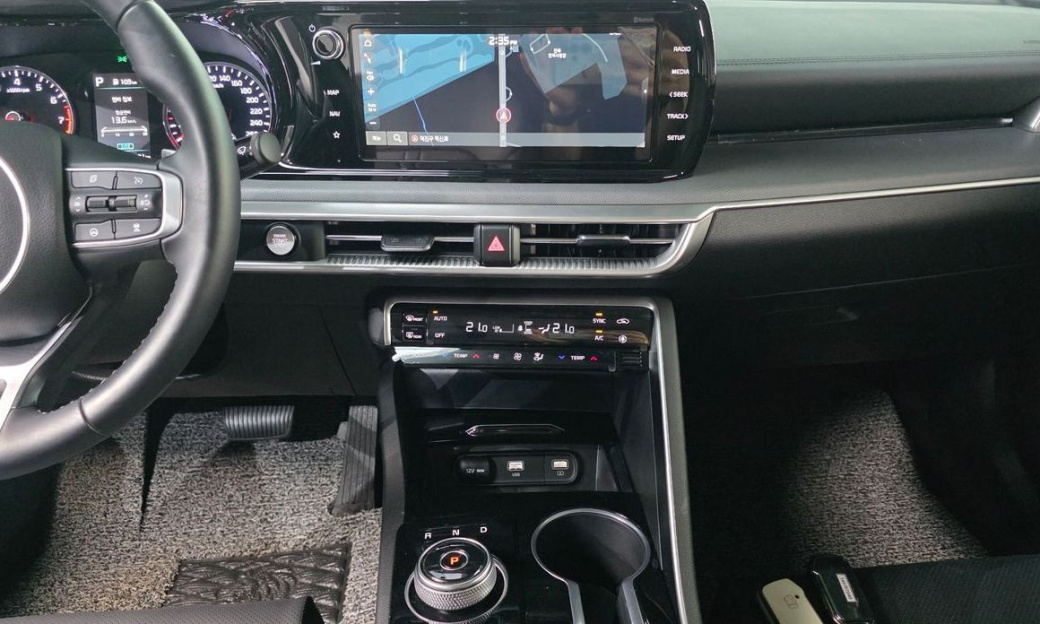 Kia K5 2.0, 2023