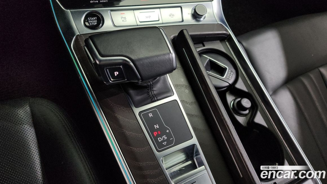 Audi A6 45 TFSI Quattro Premium, 2023