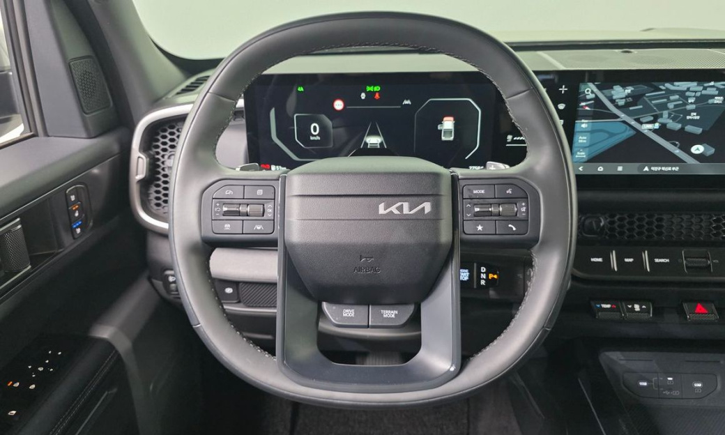 Kia Tasman 2.5T Gasoline 4WD, 2026