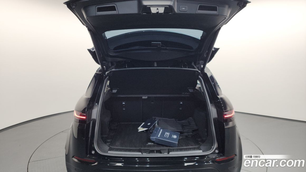 Land Rover Range Rover Evoque P250 S, 2025