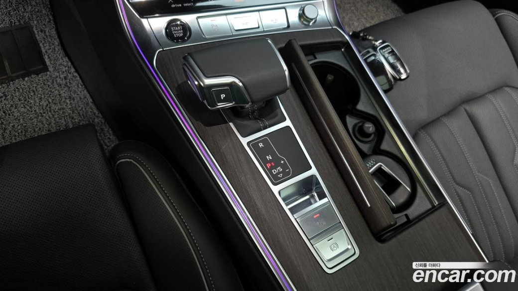 Audi A6 40 TDI Premium, 2025
