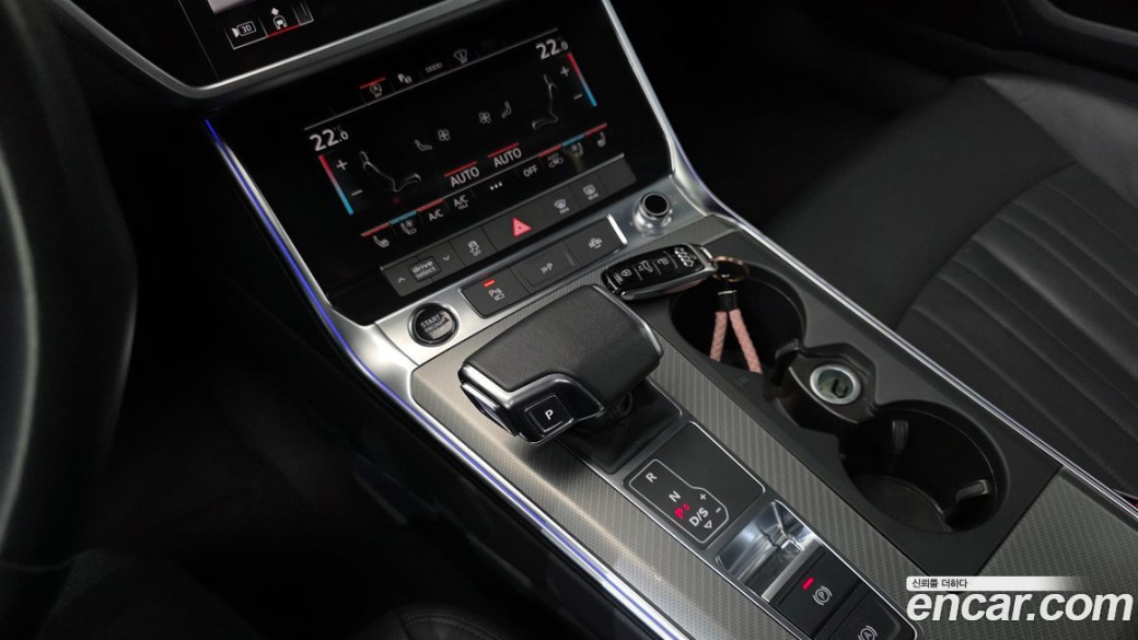 Audi A6 45 TFSI, 2023