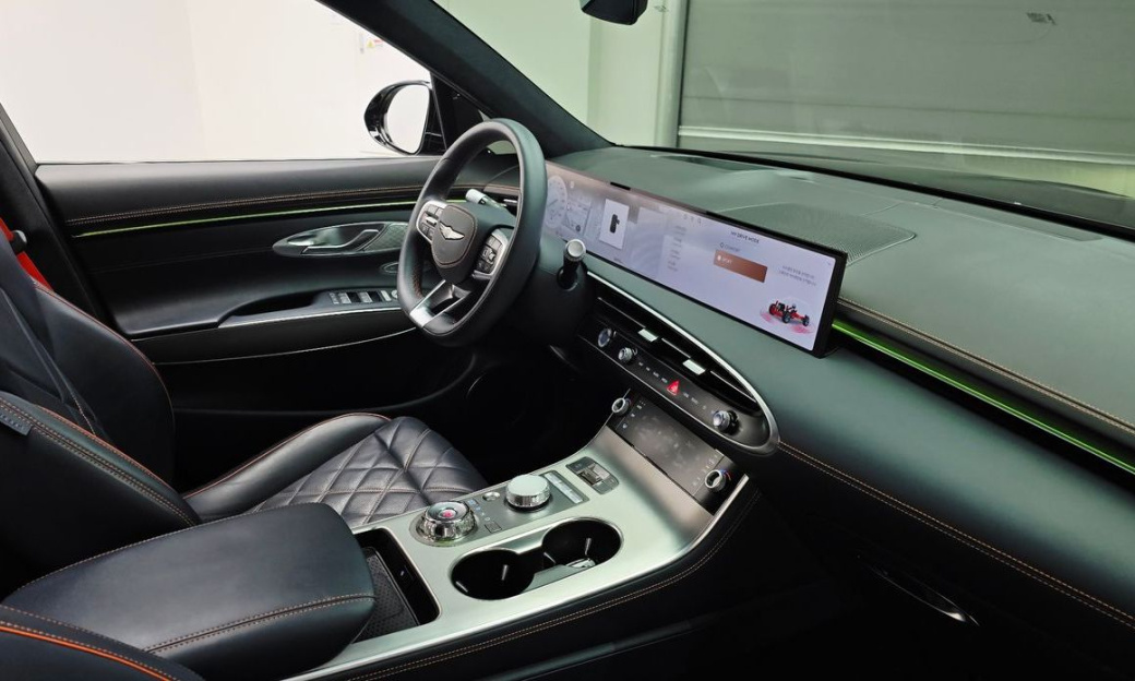 Genesis GV70 2.5T Gasoline 2WD, 2025