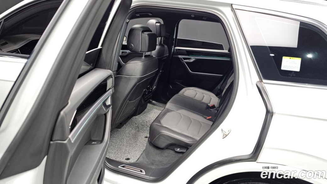 Volkswagen Touareg 3.0 TDI R-Line, 2023