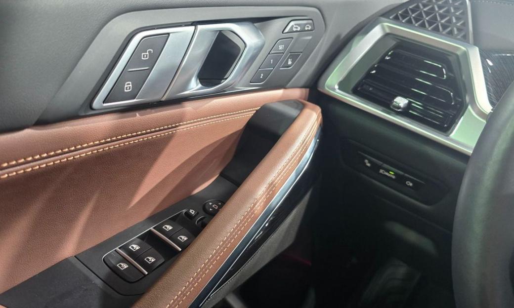 BMW X6 xDrive30d M Sport, 2025