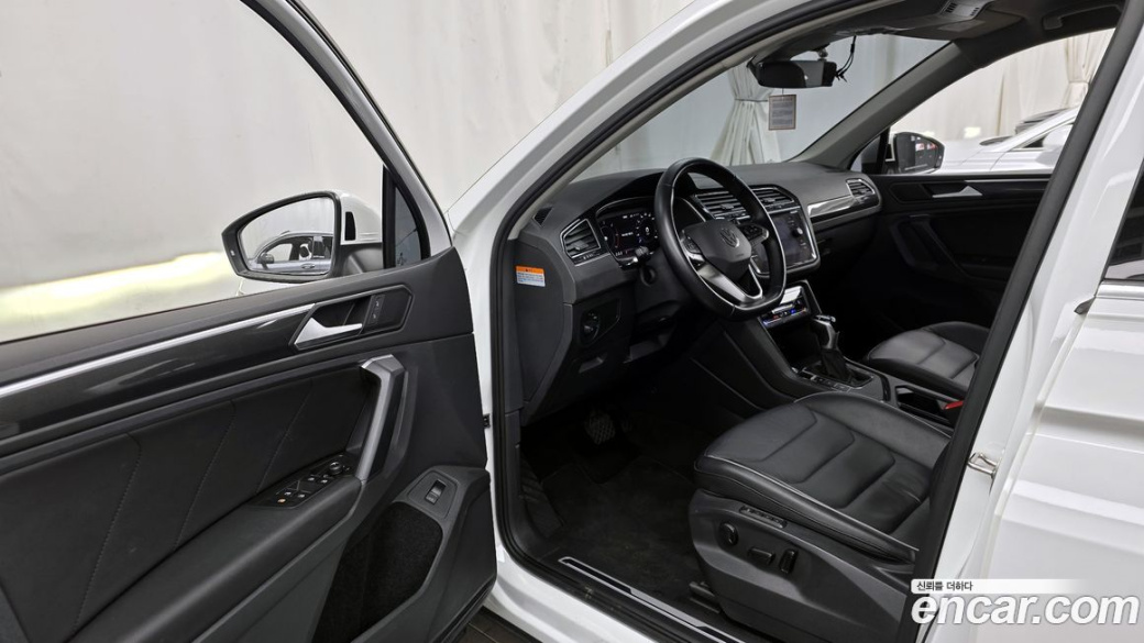 Volkswagen Tiguan 2.0 TDI Premium, 2023