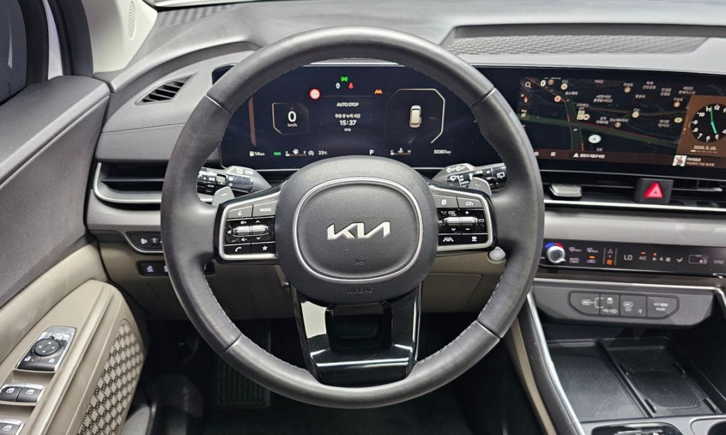 Kia Carnival 9-Seater Noblesse, 2024