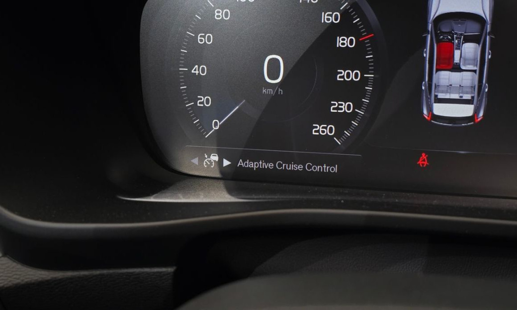 Volvo XC40 B4 Inscription, 2022